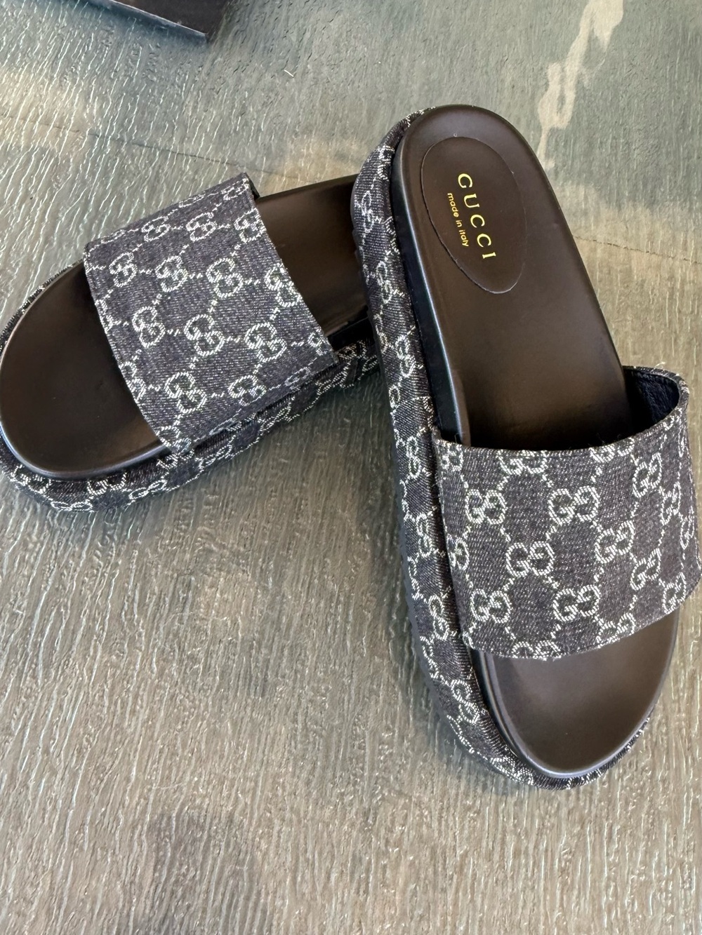 Gucci Black GG Monogram Men’s Slide Fit Women’s 10.5